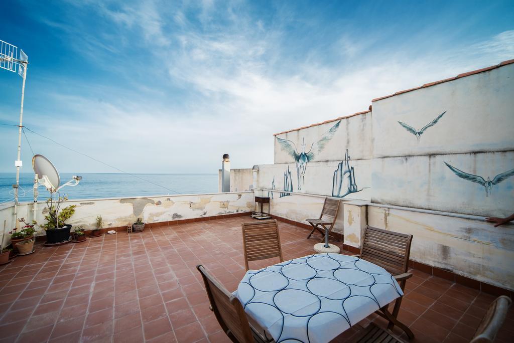 La Terrazza Sul Mare Apartment Letojanni Exterior photo